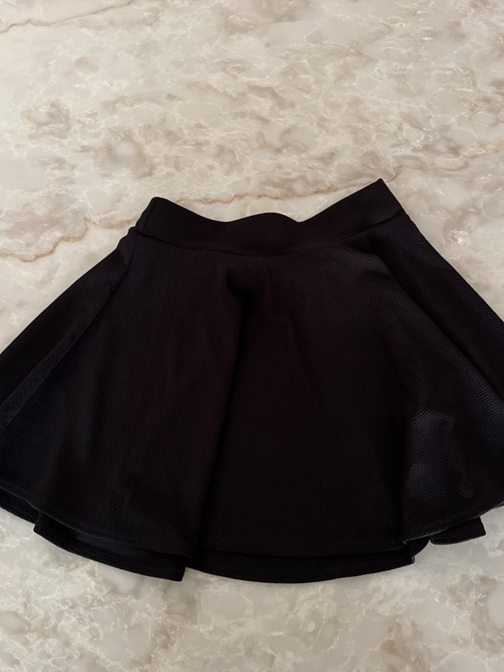 Urban COCO Black Circle Skater Skirt Size Medium Like New